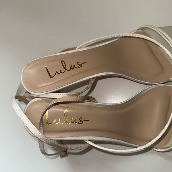 Lulus Kierha White Satin Strappy Low 3” Block Heels Bridal Wedding New 8 Women’s - Picture 9 of 12